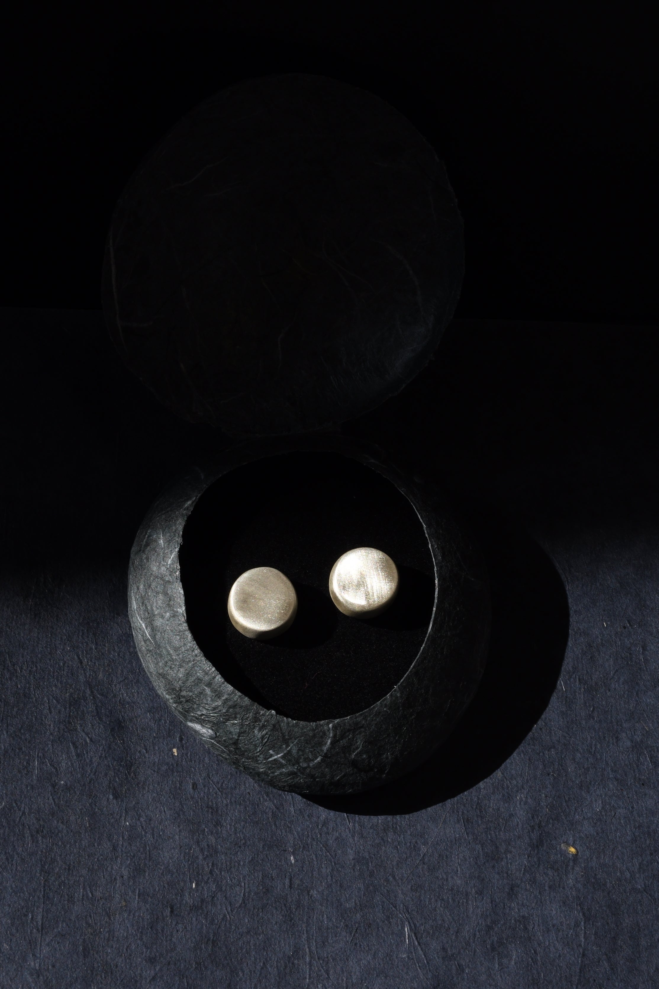 Mini Box earrings