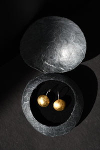 O O earrings